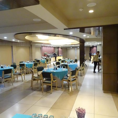 The Grand Arc Hotel & Convention Centre Shahjahanpur Zewnętrze zdjęcie