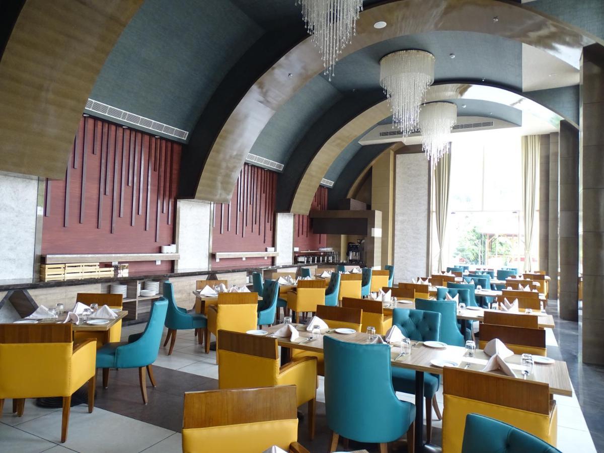 The Grand Arc Hotel & Convention Centre Shahjahanpur Zewnętrze zdjęcie