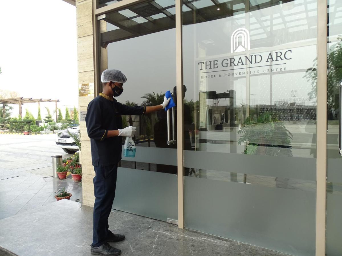 The Grand Arc Hotel & Convention Centre Shahjahanpur Zewnętrze zdjęcie