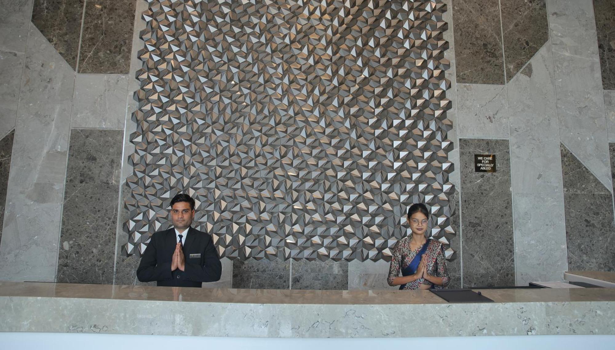 The Grand Arc Hotel & Convention Centre Shahjahanpur Zewnętrze zdjęcie